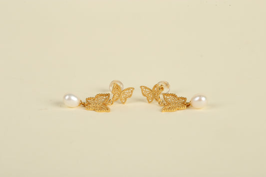 Rebirth Butterfly Tassel Pearl Earrings
